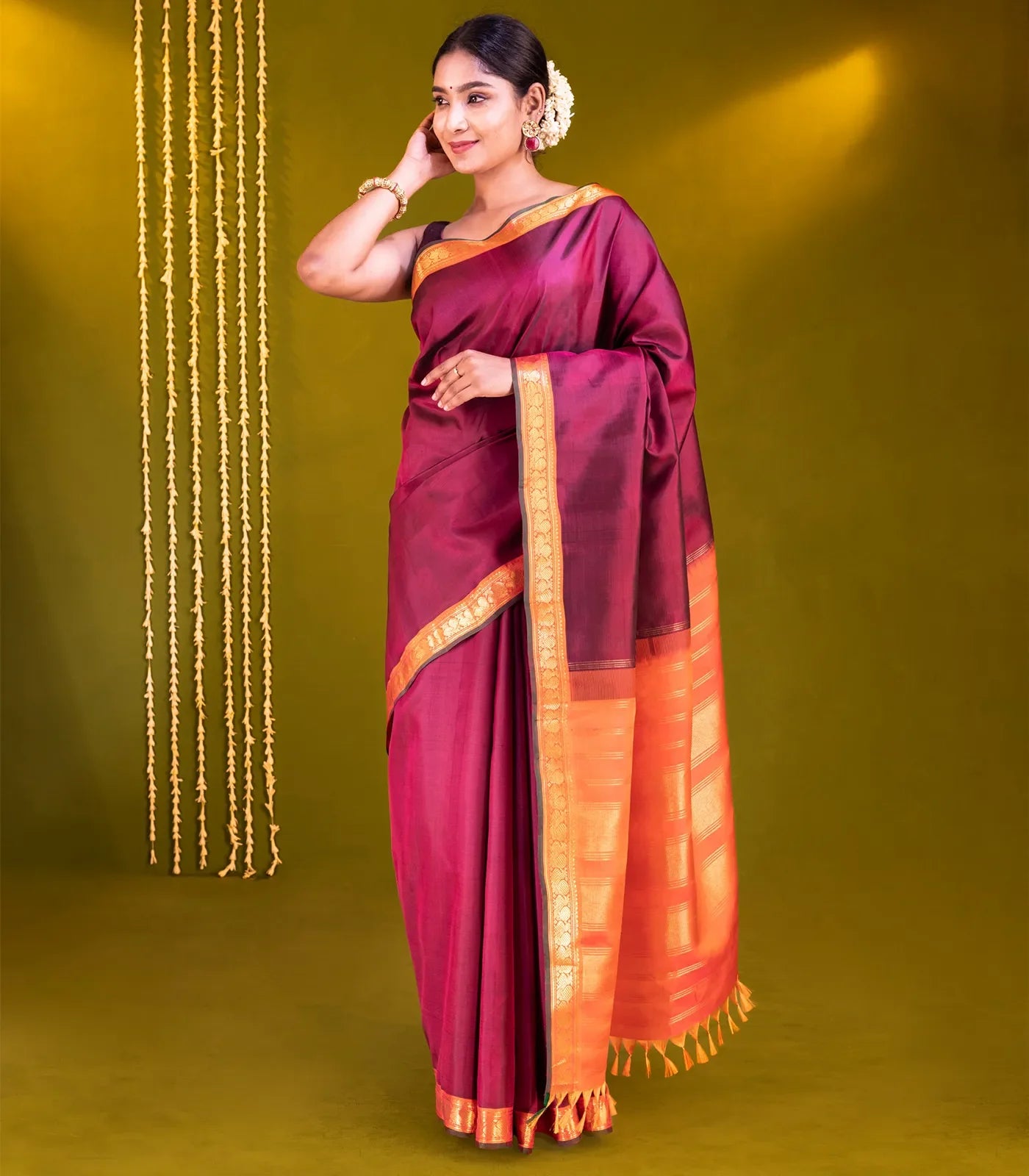Maroon Handloom Kanchipuram Silk Saree With Annam Motifs In Border-Maroon