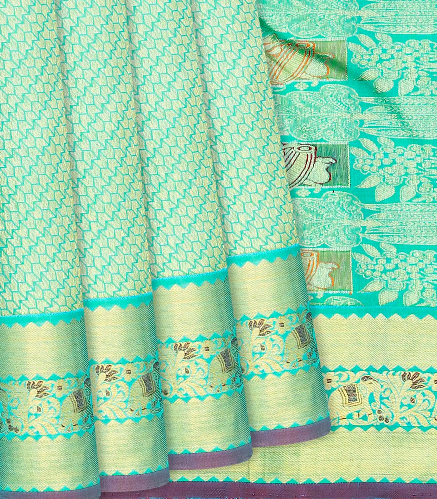 Turquoise Handloom Kanchipuram Silk Saree With Floral Motifs-Turquoise