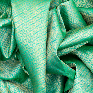 Turquoise Handloom Kanchipuram Silk Saree With Floral Motifs-Turquoise