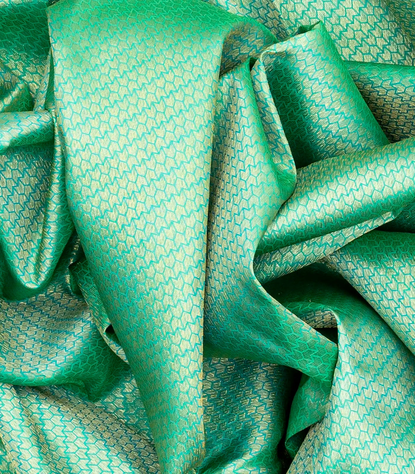Turquoise Handloom Kanchipuram Silk Saree With Floral Motifs-Turquoise