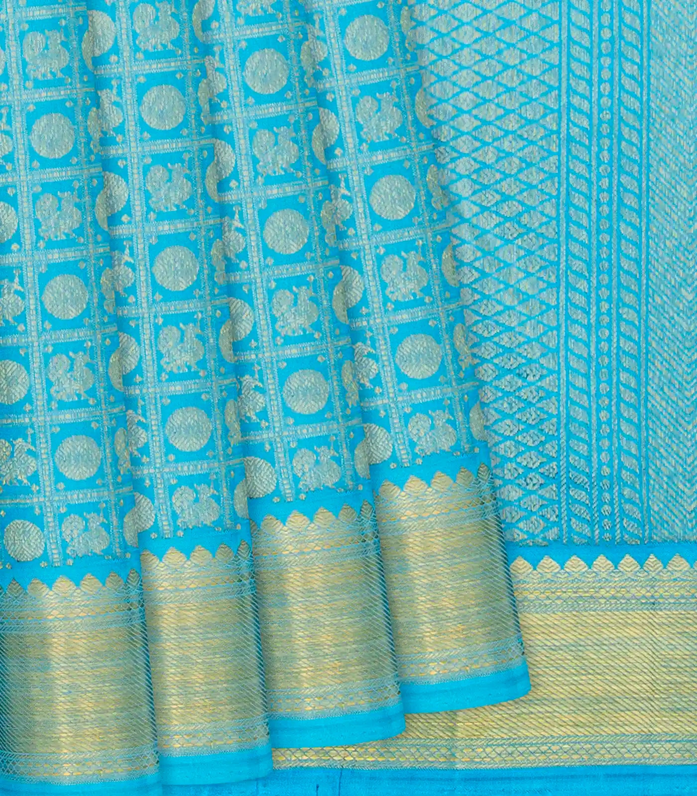 Turquoise Handloom Kanchipuram Silk Saree With Annam Chakaram Motifs-Turquoise