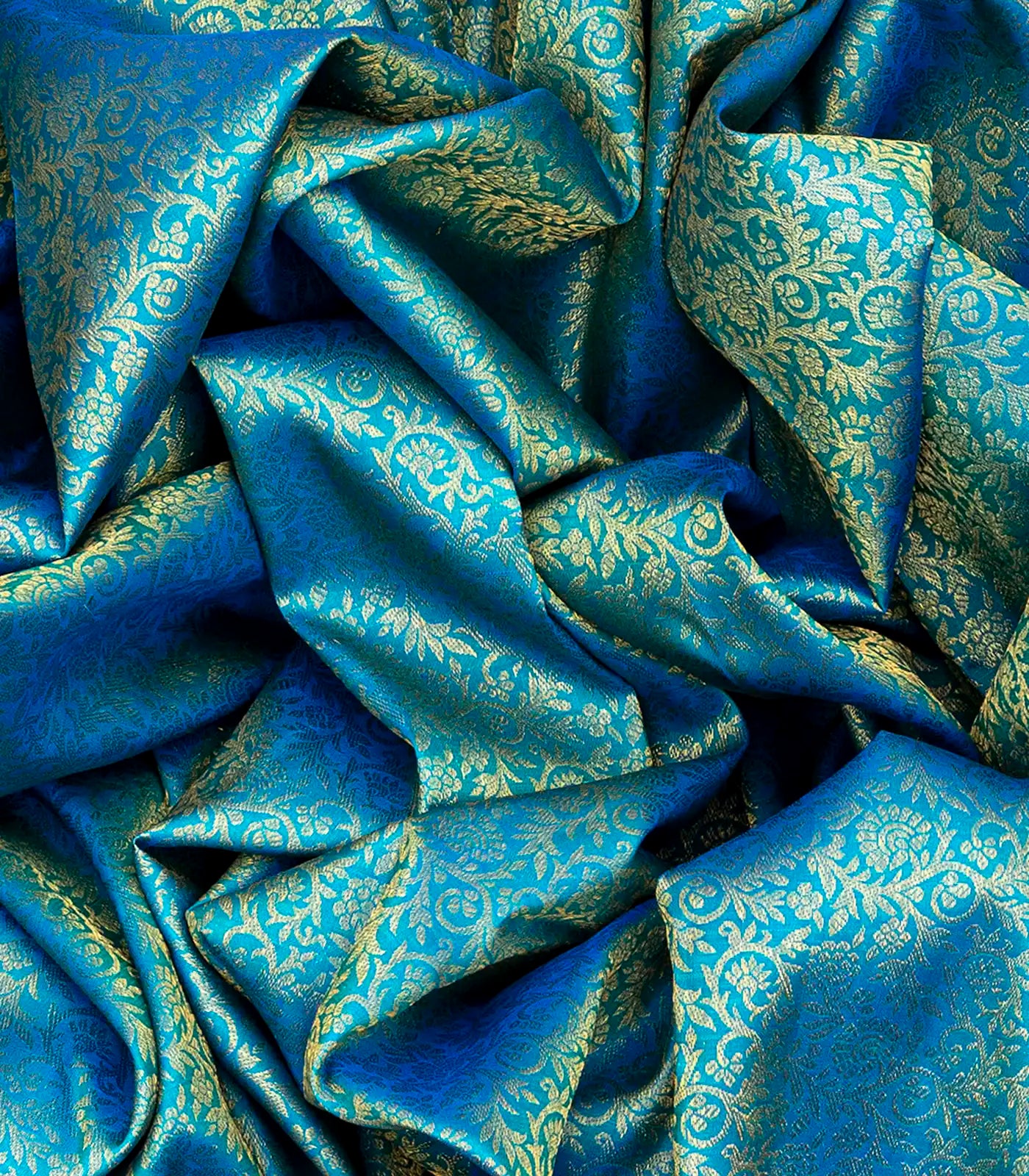 Light Blue Handloom Kanchipuram Silk Saree With Floral Vine Motifs -Light Blue