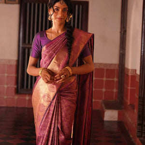 Magenta Handloom Kanchipuram Silk Saree With Gandaberunda Motifs-Magenta