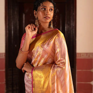 Dusty Pink Handloom Kanchipuram Silk Saree With Diagonal Floral Motifs-Dusty Pink