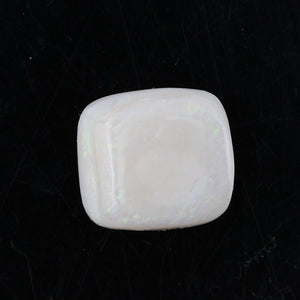 Opal with Fire - 8.8 carats(9.69 ratti)