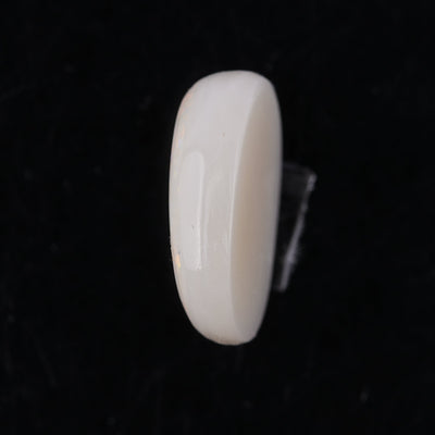 Opal with Fire - 7.59 carats( 8.35 ratti)