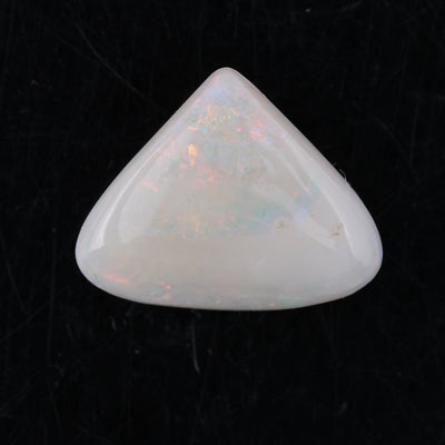 Opal with Fire - 9.51 carats( 10.46 ratti)