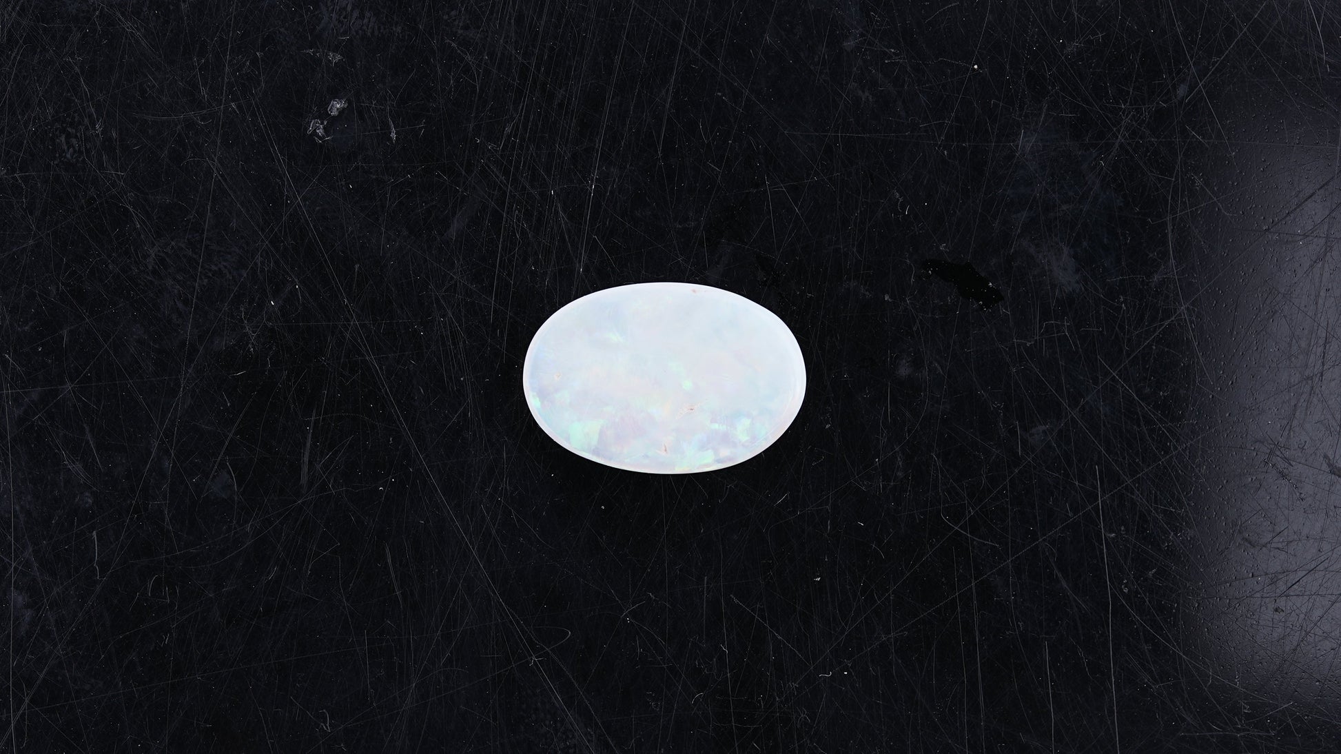 Opal with Fire - 2.87 Carats  (3.157 Ratti)