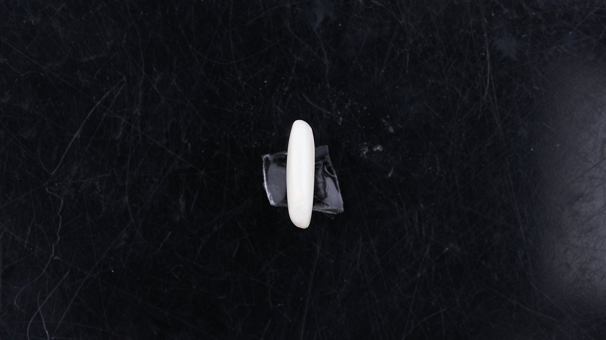 Opal with Fire - 3.18 Carats  (3.498 Ratti)
