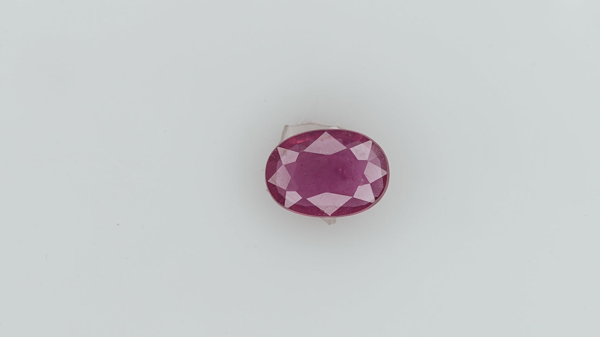 Ruby - 3.67 Carats  (4.037 Ratti)