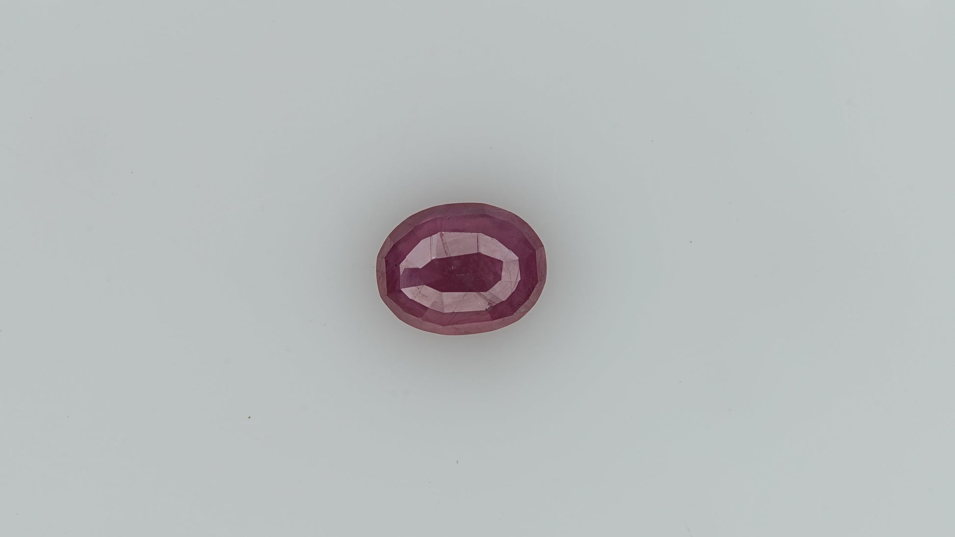 Ruby - 4 Carats  (4.4 Ratti)