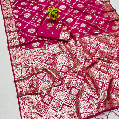Majestic Dark Pink Pure Banarasi Silk Saree With Whimsical Blouse Piece
