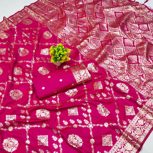 Majestic Dark Pink Pure Banarasi Silk Saree With Whimsical Blouse Piece