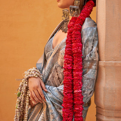 Skinny Grey Digital Printed Cotton Silk Saree With Gratifying Blouse Piece