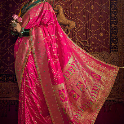 Murmurous Dark Pink Pure Viscose Dola Silk Saree With Fancifull Blouse Piece