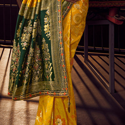 Flaunt Yellow Pure Viscose Dola Silk Saree With Staring Blouse Piece