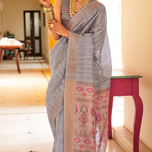 Luxuriant Grey Cotton Silk Saree With Comely Blouse Piece