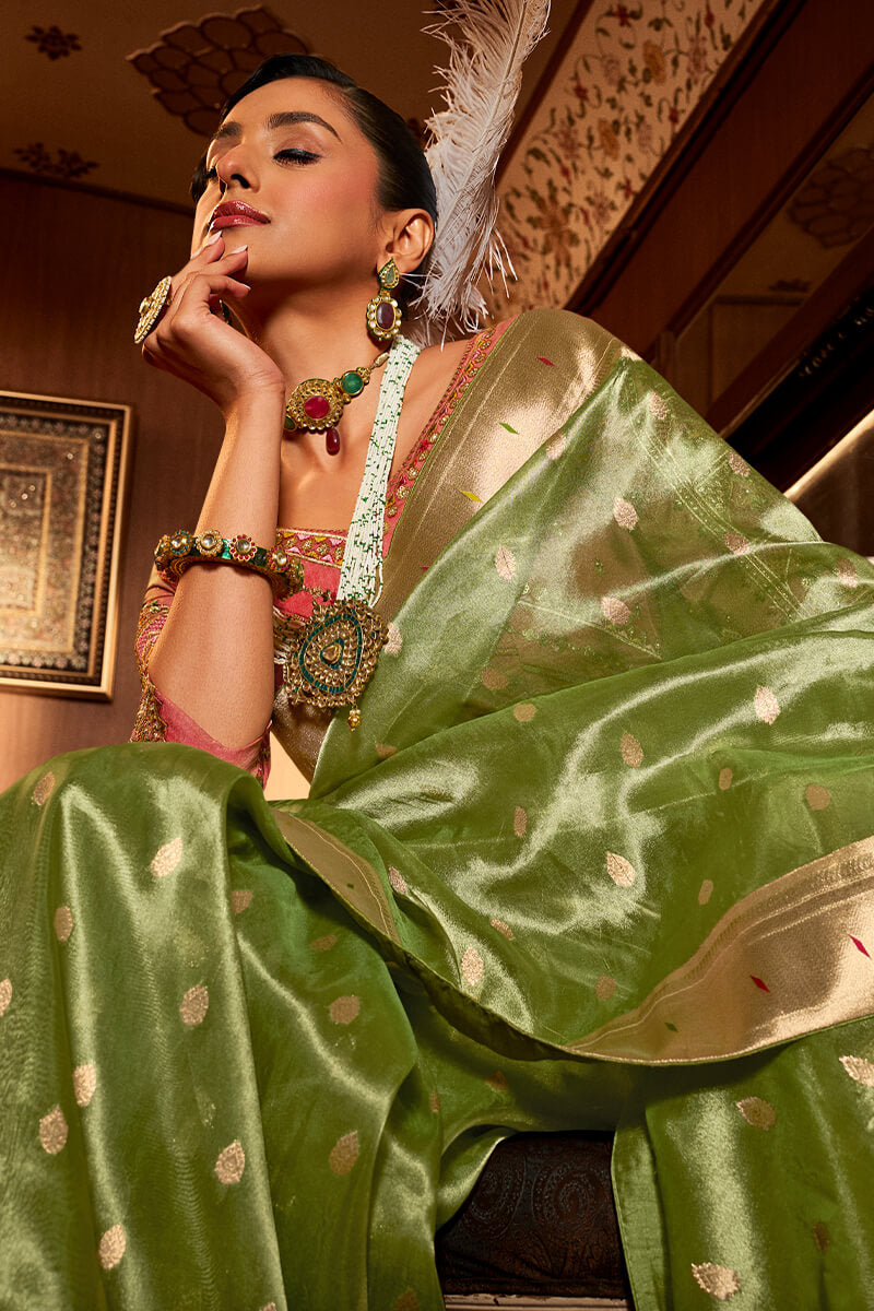 Fugacious Green Paithani Silk Saree With Amazing Blouse Piece