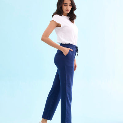 Women Solid Navy Mid Rise Track Pant