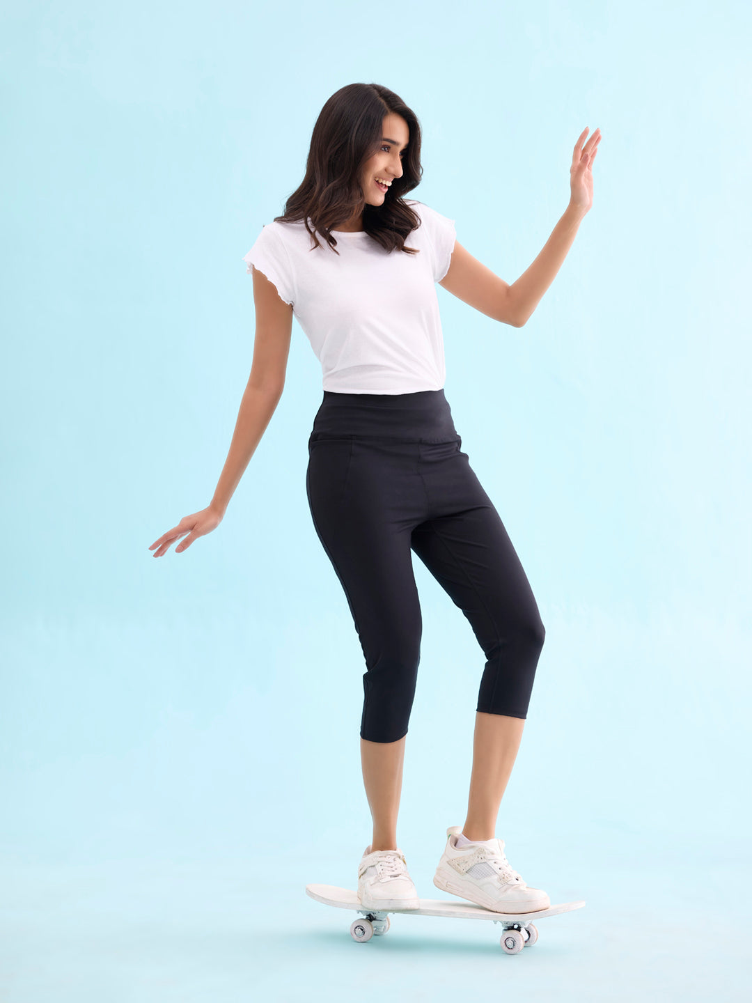 Women Solid Black High Rise Training Capri