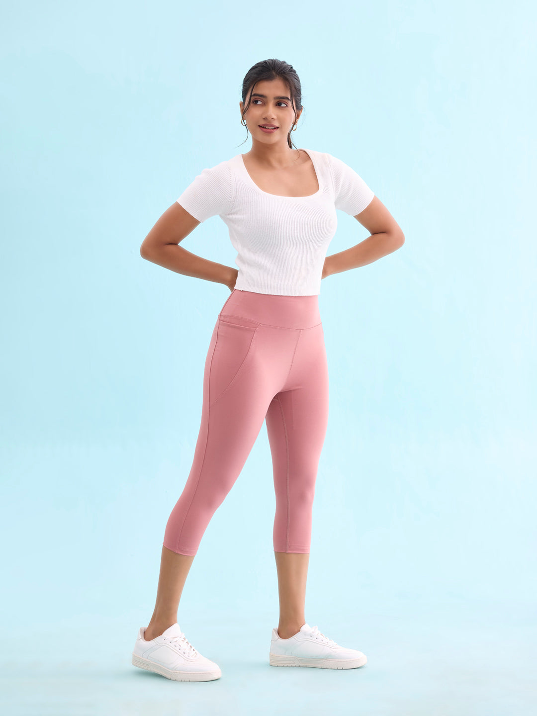 Women Solid Dusty Pink High Rise Training Capri