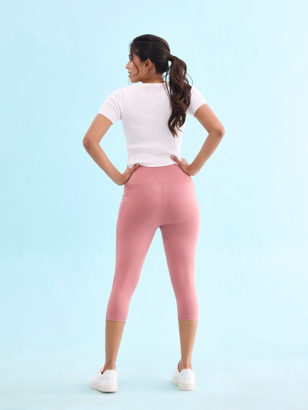 Women Solid Dusty Pink High Rise Training Capri