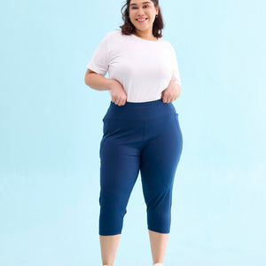 Women Solid Teal High Rise Training Capri
