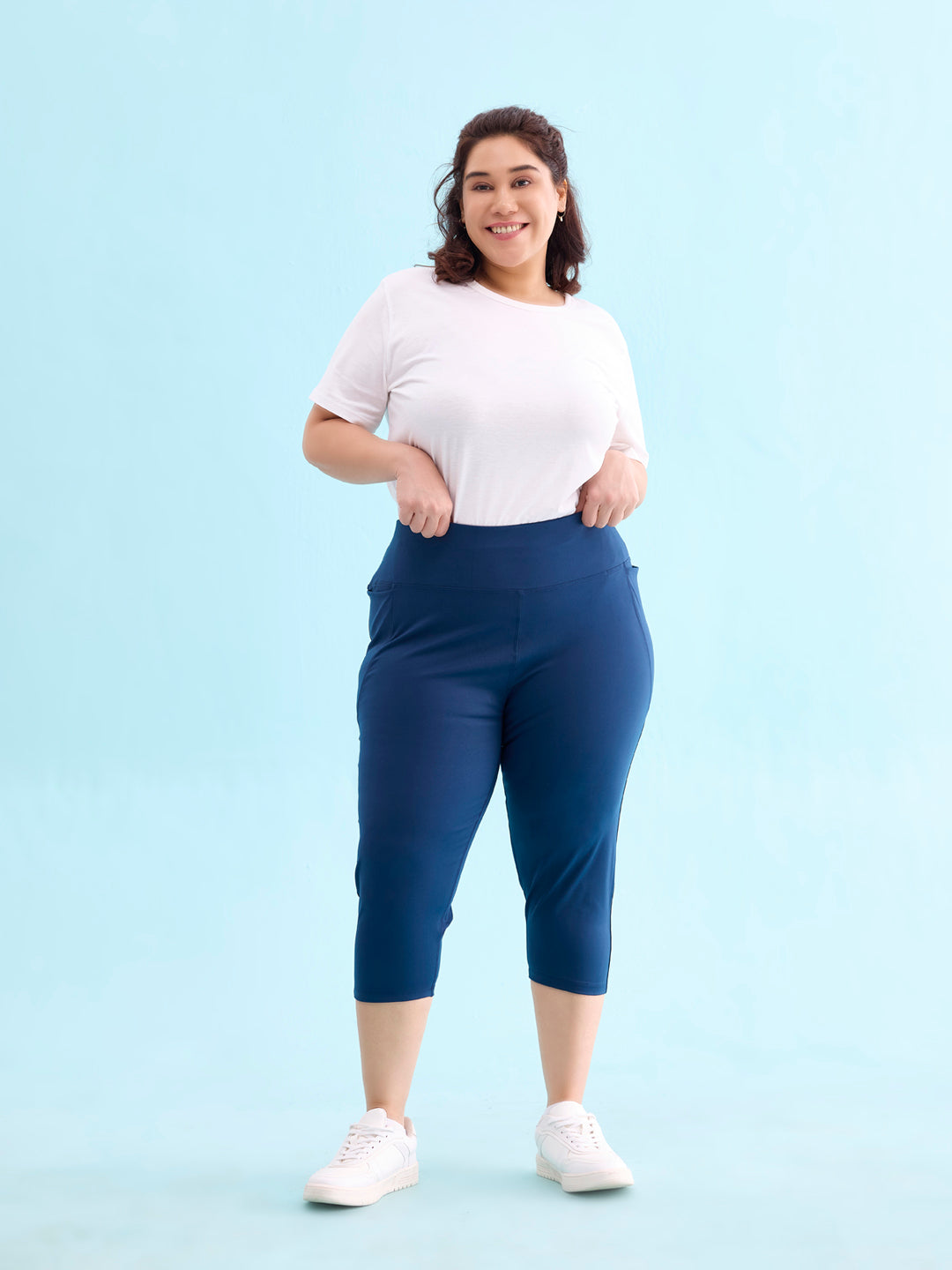 Women Solid Teal High Rise Training Capri