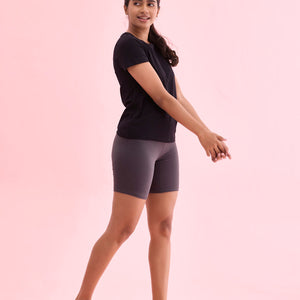 Women Solid Silver Grey Cycling Shorts