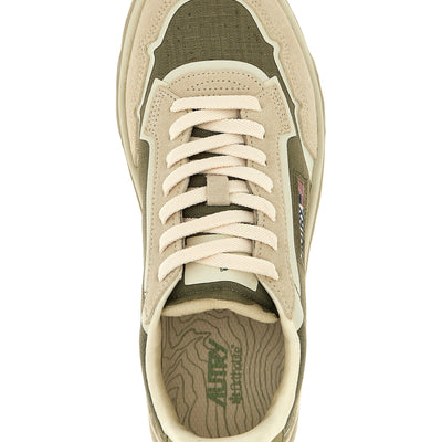 Autry Wildpace Low Sneakers
