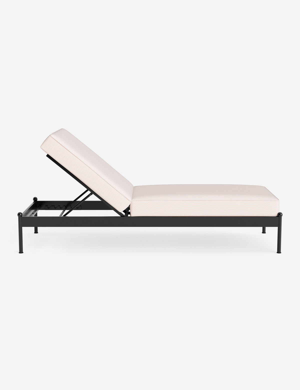 Leni Outdoor Chaise