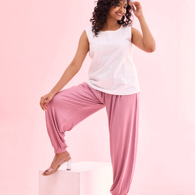 Women Solid Light Wine Harem Pants