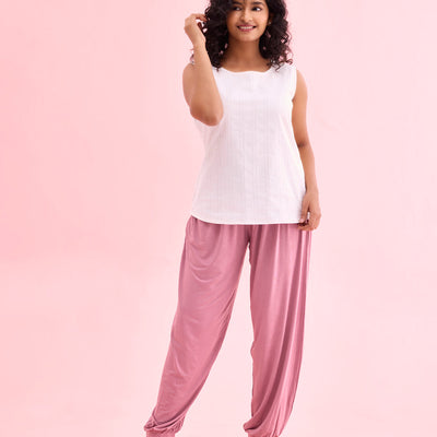 Women Solid Light Wine Harem Pants