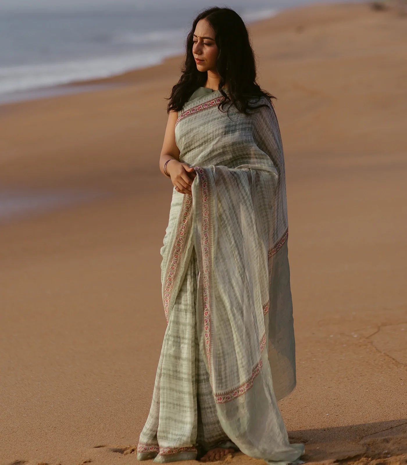 Shadow Green Handloom Linen Saree With Printed  Floral Motifs-Shadow Green