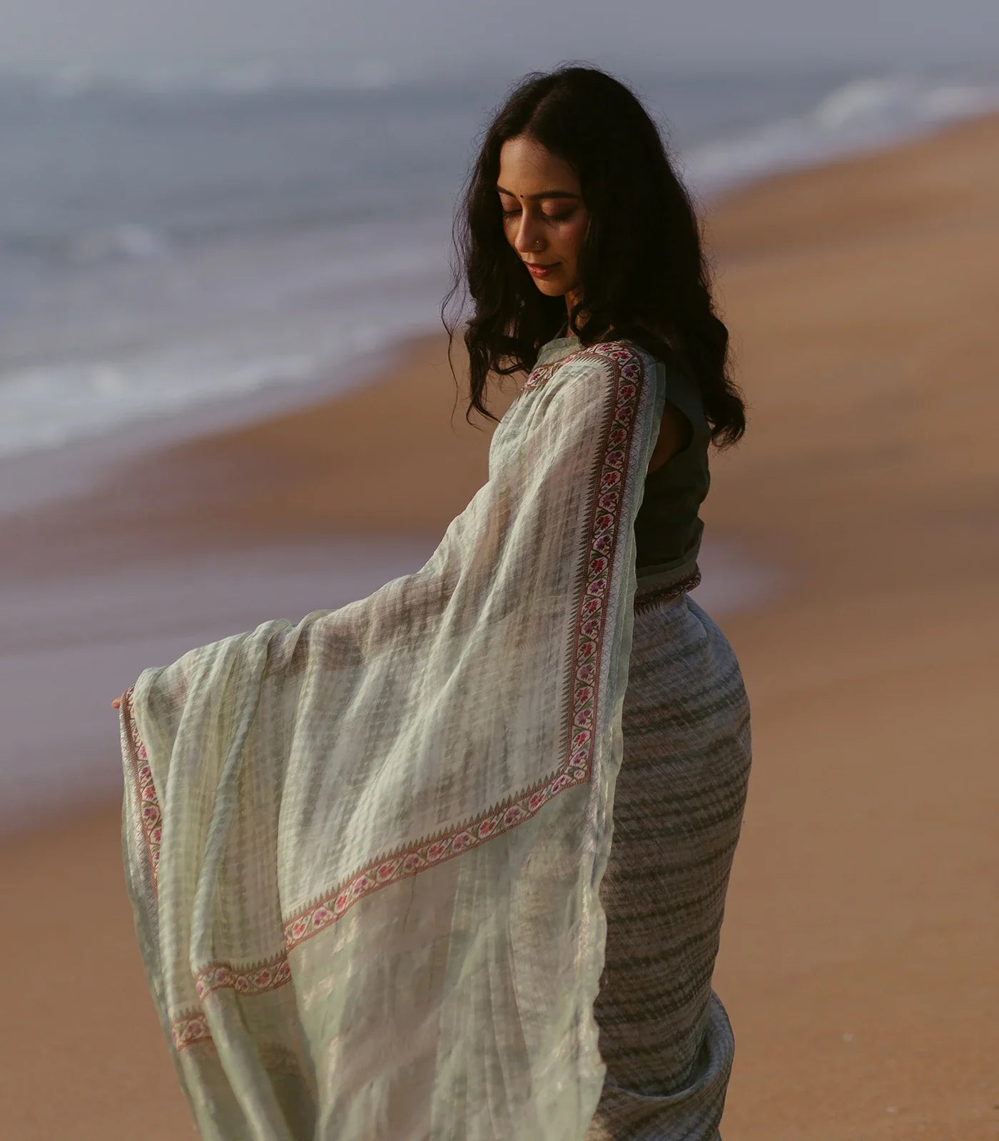 Shadow Green Handloom Linen Saree With Printed  Floral Motifs-Shadow Green