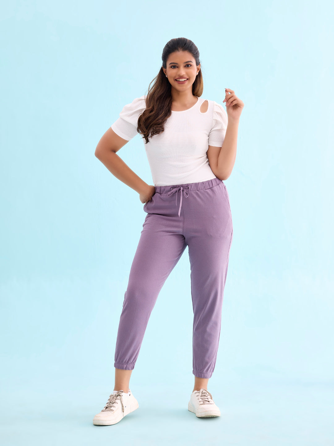 Women Solid Cotton Dusty Voilet Cuffed Joggers