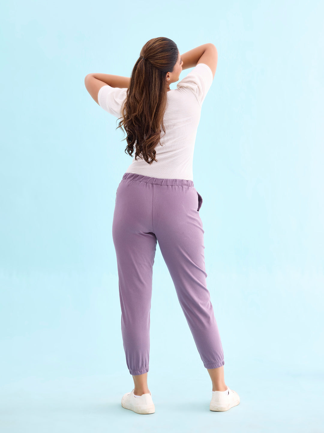 Women Solid Cotton Dusty Voilet Cuffed Joggers