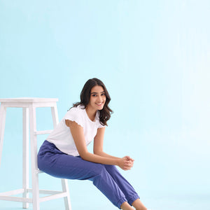 Women Solid Cotton Jeans Blue Cuffed Joggers