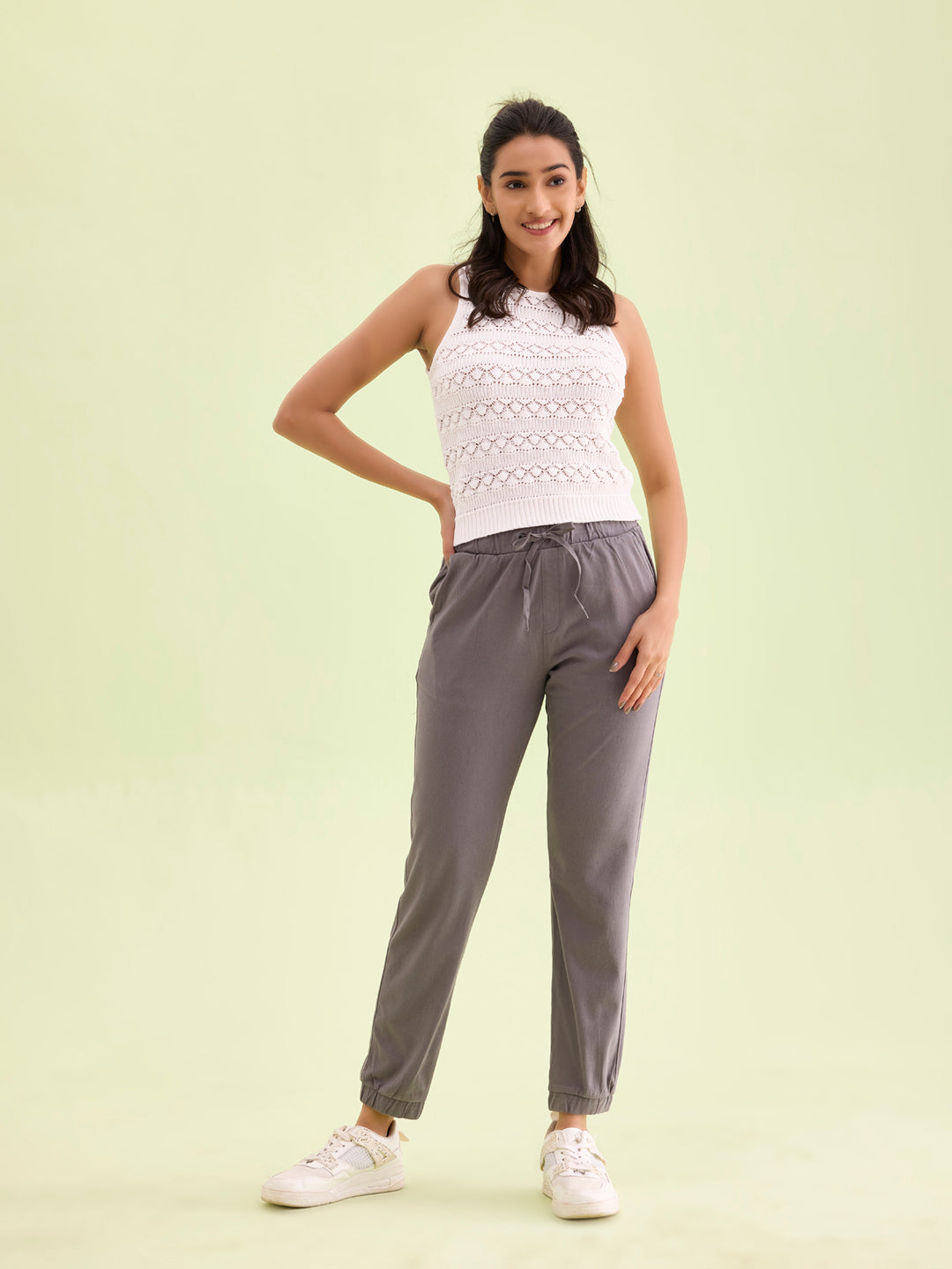 Women Solid Cotton Medium Grey Cuffed Joggers