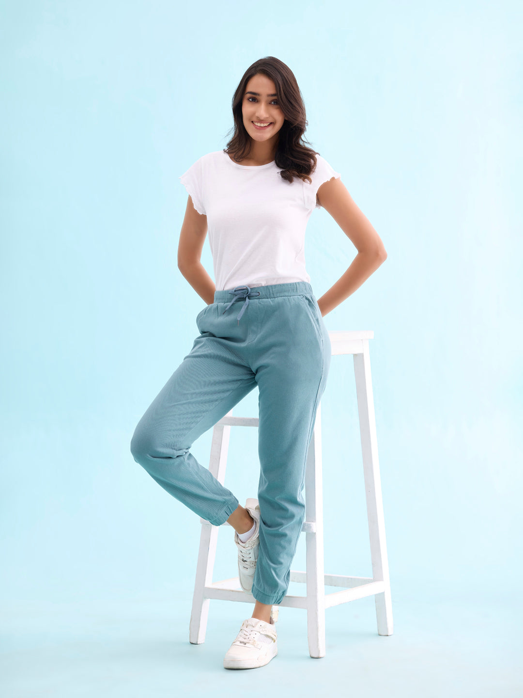 Women Solid Cotton Teal Cuffed Joggers