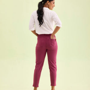 Women Solid Plum Mid Rise Cropped Jeggings