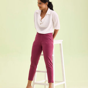 Women Solid Plum Mid Rise Cropped Jeggings