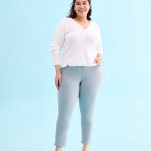 Women Solid Sky Blue Mid Rise Cropped Jeggings