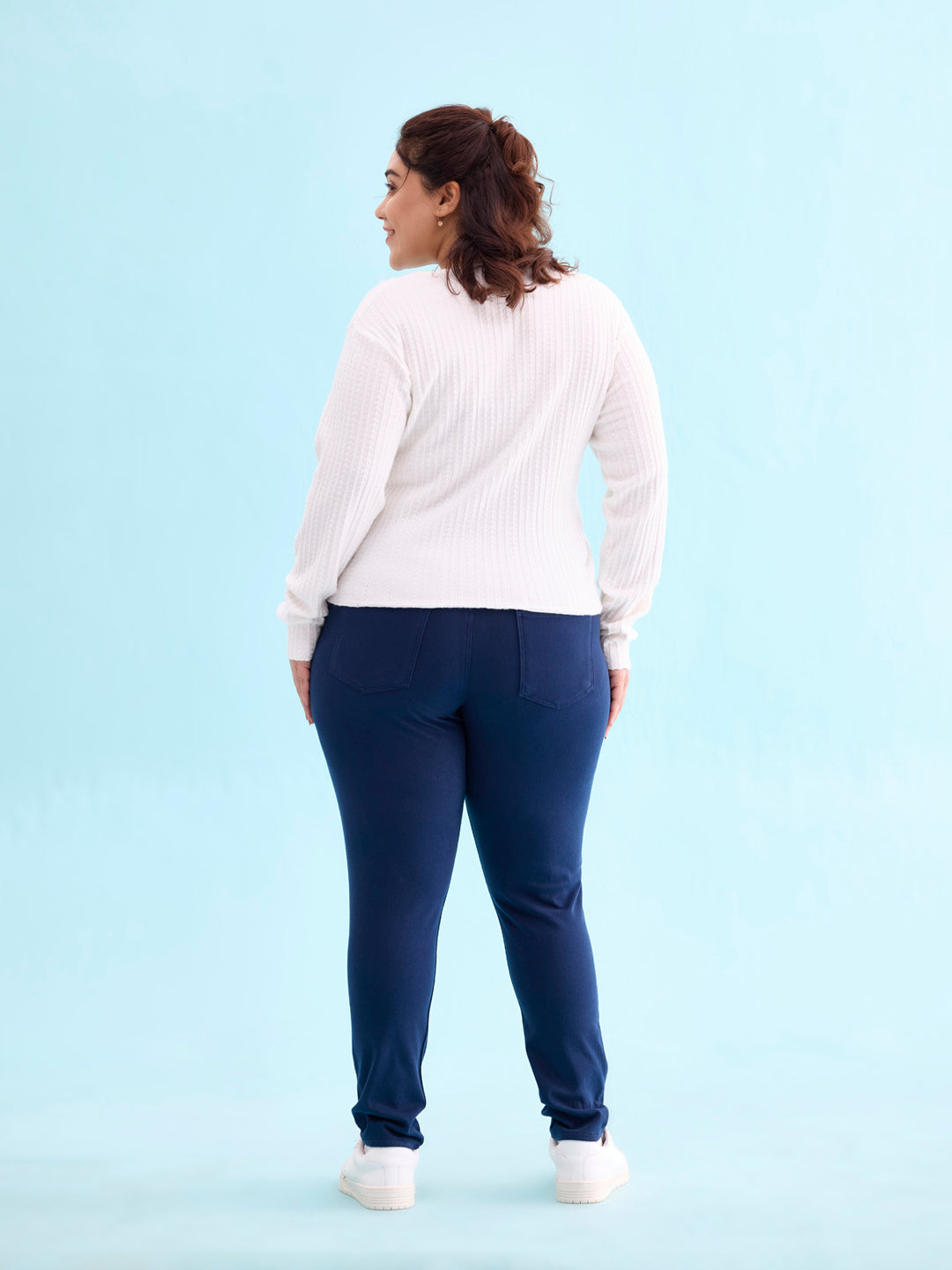 Women Solid Navy Mid Rise Ultra Warm Jeggings