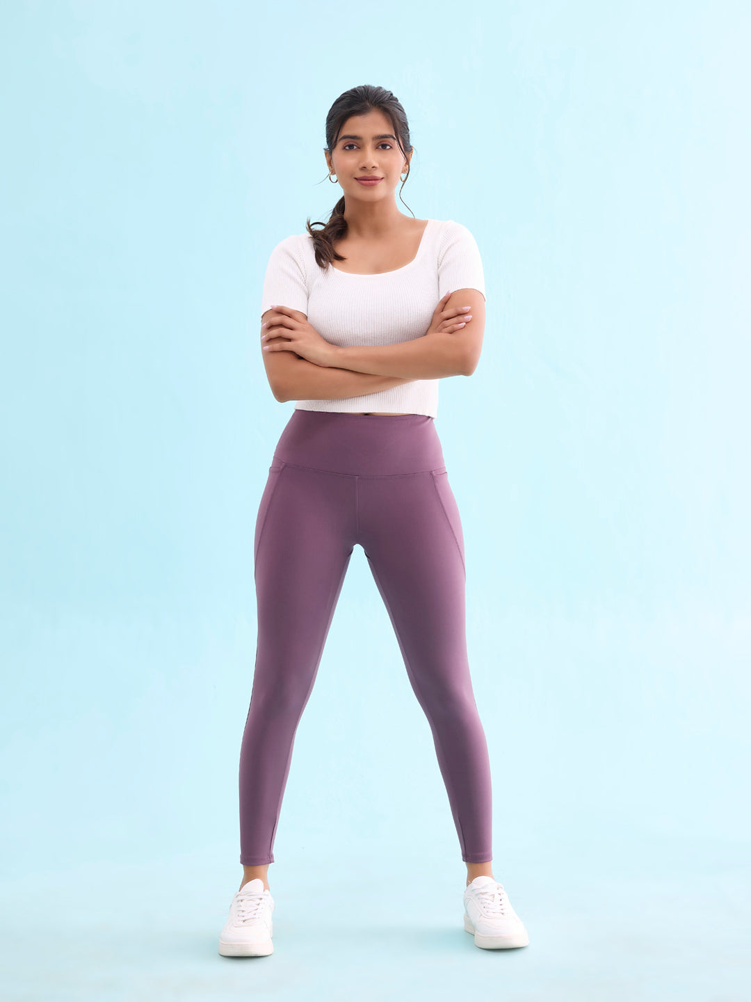 Women Solid Purple Nylon Fitness Tights