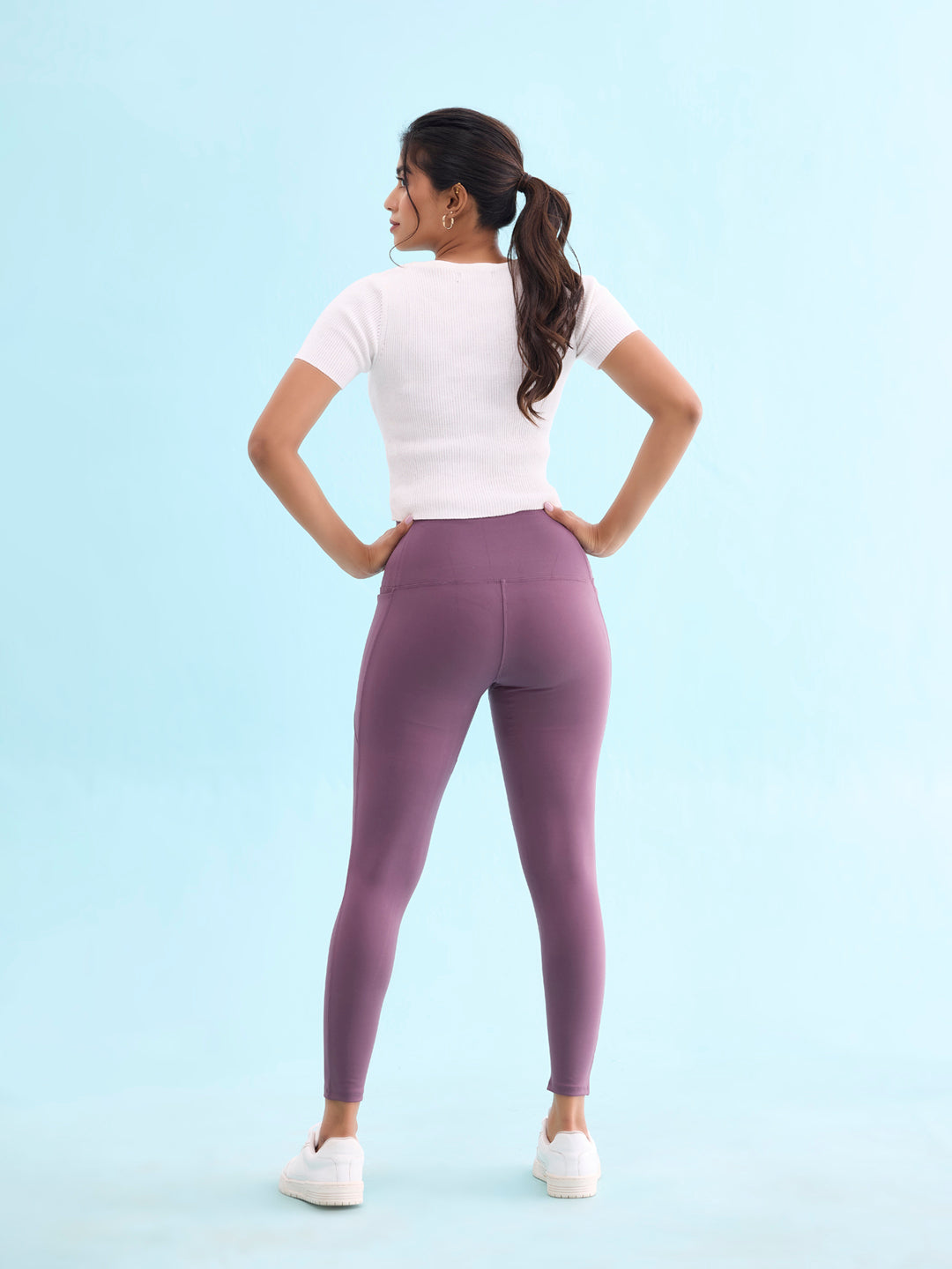 Women Solid Purple Nylon Fitness Tights