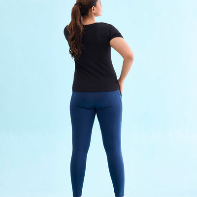 Women Solid Teal Nylon Fitness Tights