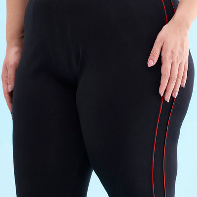 Women Solid Black Mid Rise Active Leggings