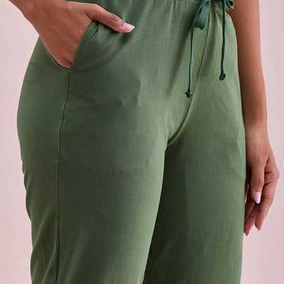 Women Solid Evergreen Mid Rise Cotton Casual Joggers