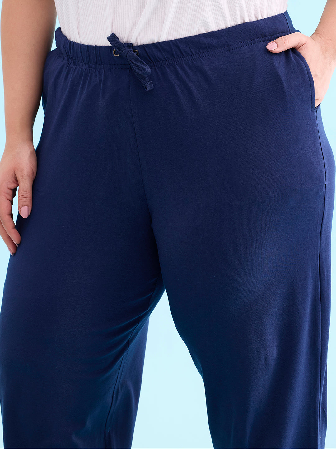 Women Solid Navy Mid Rise Cotton Casual Joggers